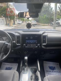 نيسان فرونتر
